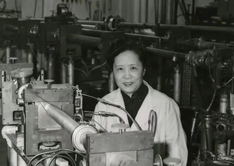 Chien-Shiung Wu (1912–1997). Source: 知世分子 / Caixin (zhishifenzi.blog.caixin.com), used for biographical illustration.